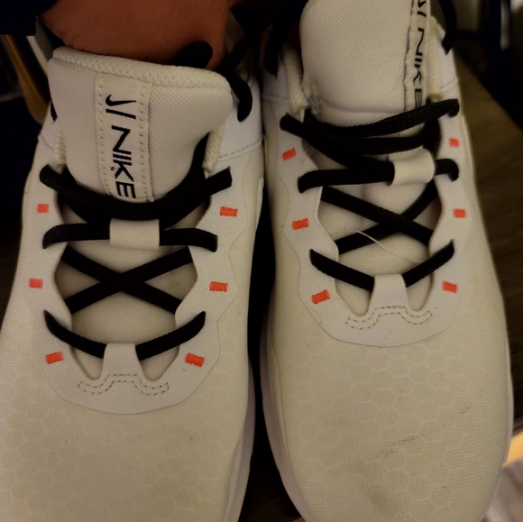 Shoes - Picture 2 of 11